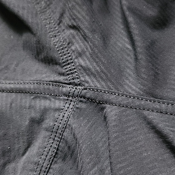 Lululemon Studio Crop cropped pants size 10 BLACK - Picture 10 of 10